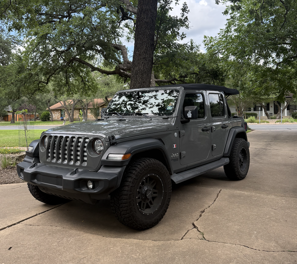 Used 2019 Jeep Wrangler Unlimited Sport S AWD/4WD image 2