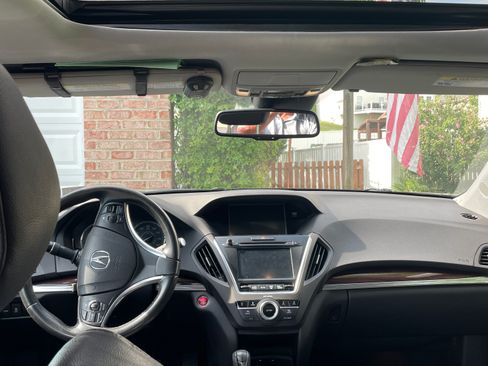 Used 2015 Acura MDX SH-AWD w/ Technology Package image 9