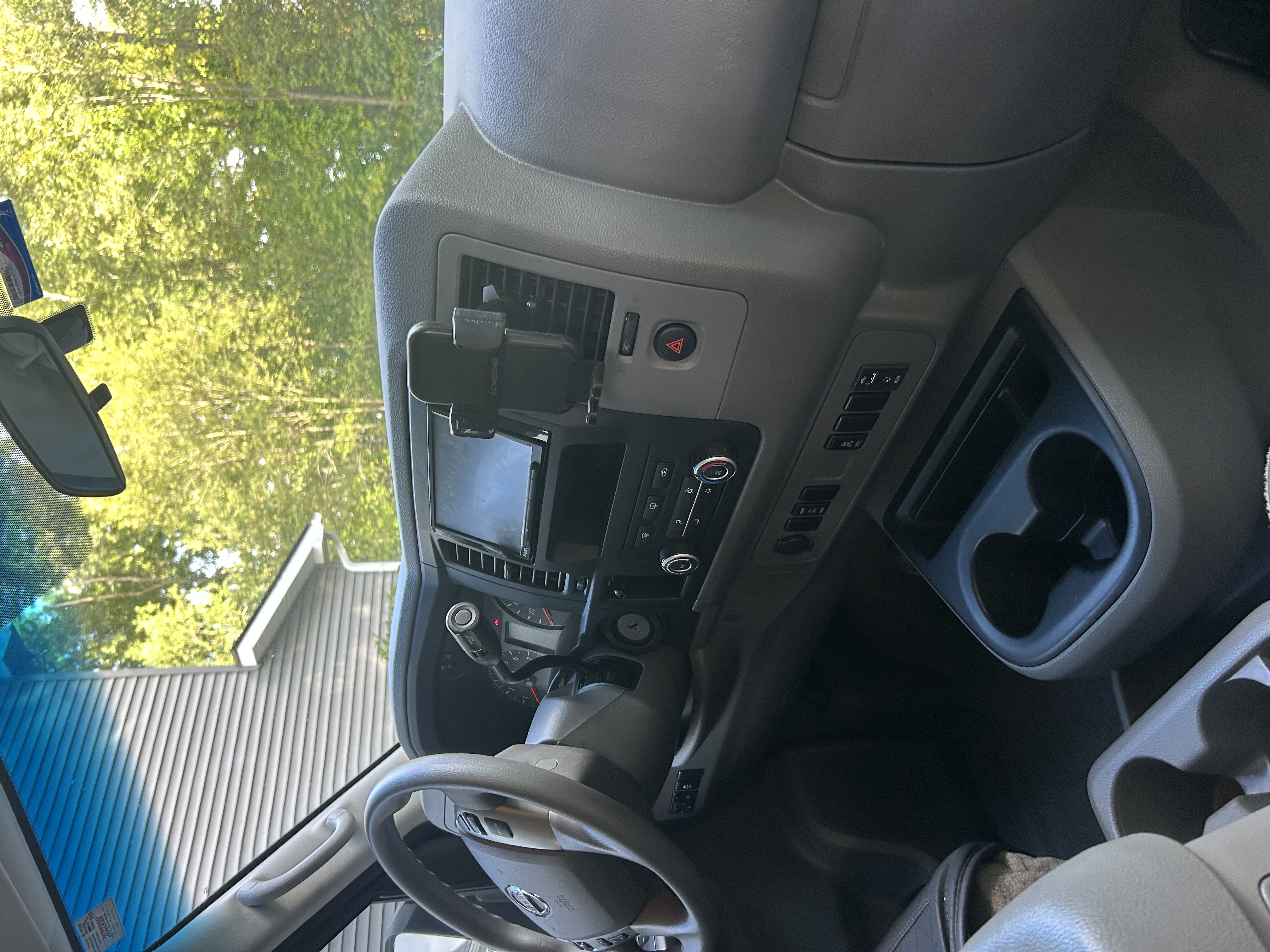 Used 2021 Nissan NV 3500 SV RWD image 16