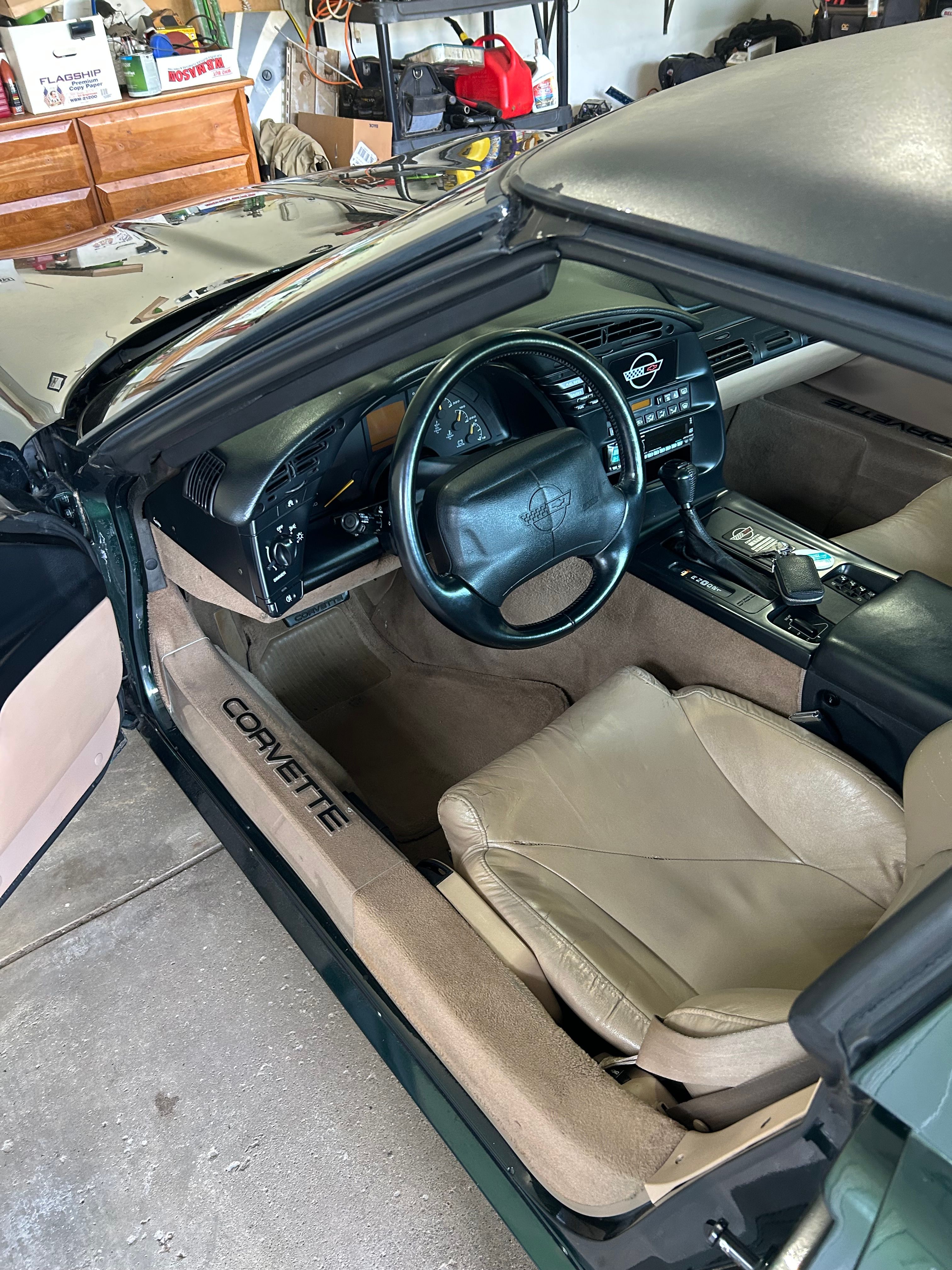 Used 1994 Chevrolet Corvette Coupe RWD image 6