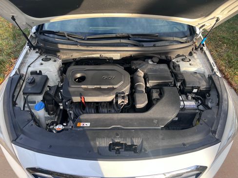 Used 2015 Hyundai Sonata Limited w/ Option Group 06 image 26