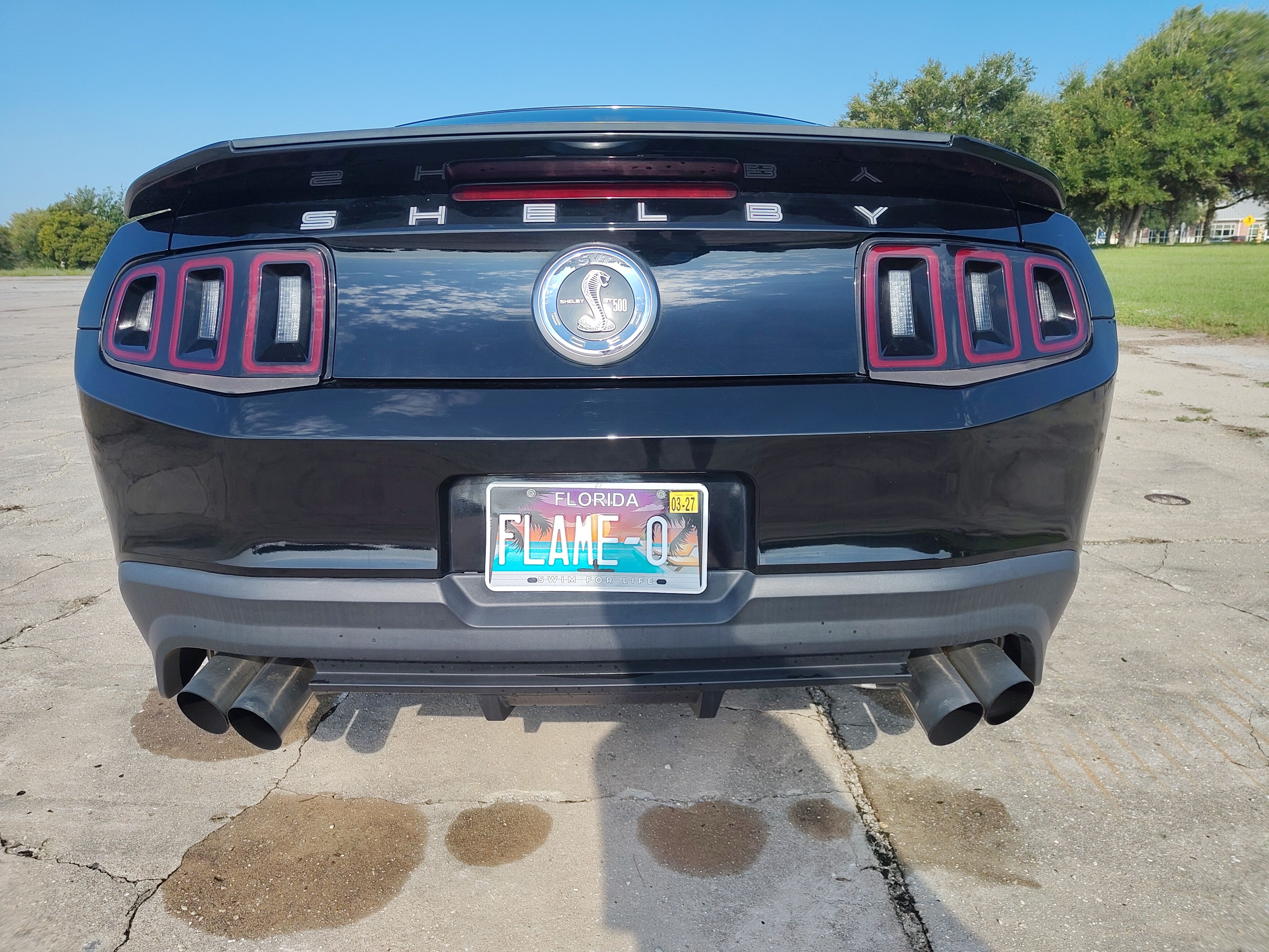 Used 2012 Ford Mustang Shelby GT500 w/ SVT Performance Pkg RWD image 31