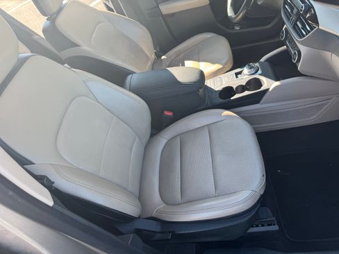 Used 2020 Ford Escape SEL image 14