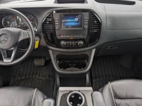 Used 2021 Mercedes-Benz Metris Passenger image 5