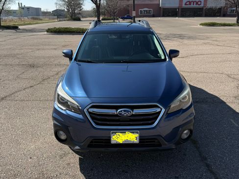 Used 2019 Subaru Outback 2.5i Limited image 2