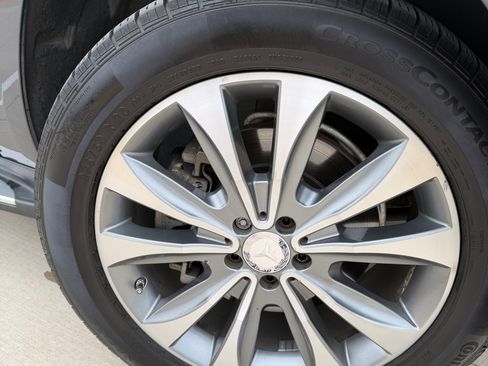 Used 2014 Mercedes-Benz GL 450 4MATIC image 22