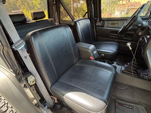 Used 1999 Jeep Wrangler Sport AWD/4WD image 11