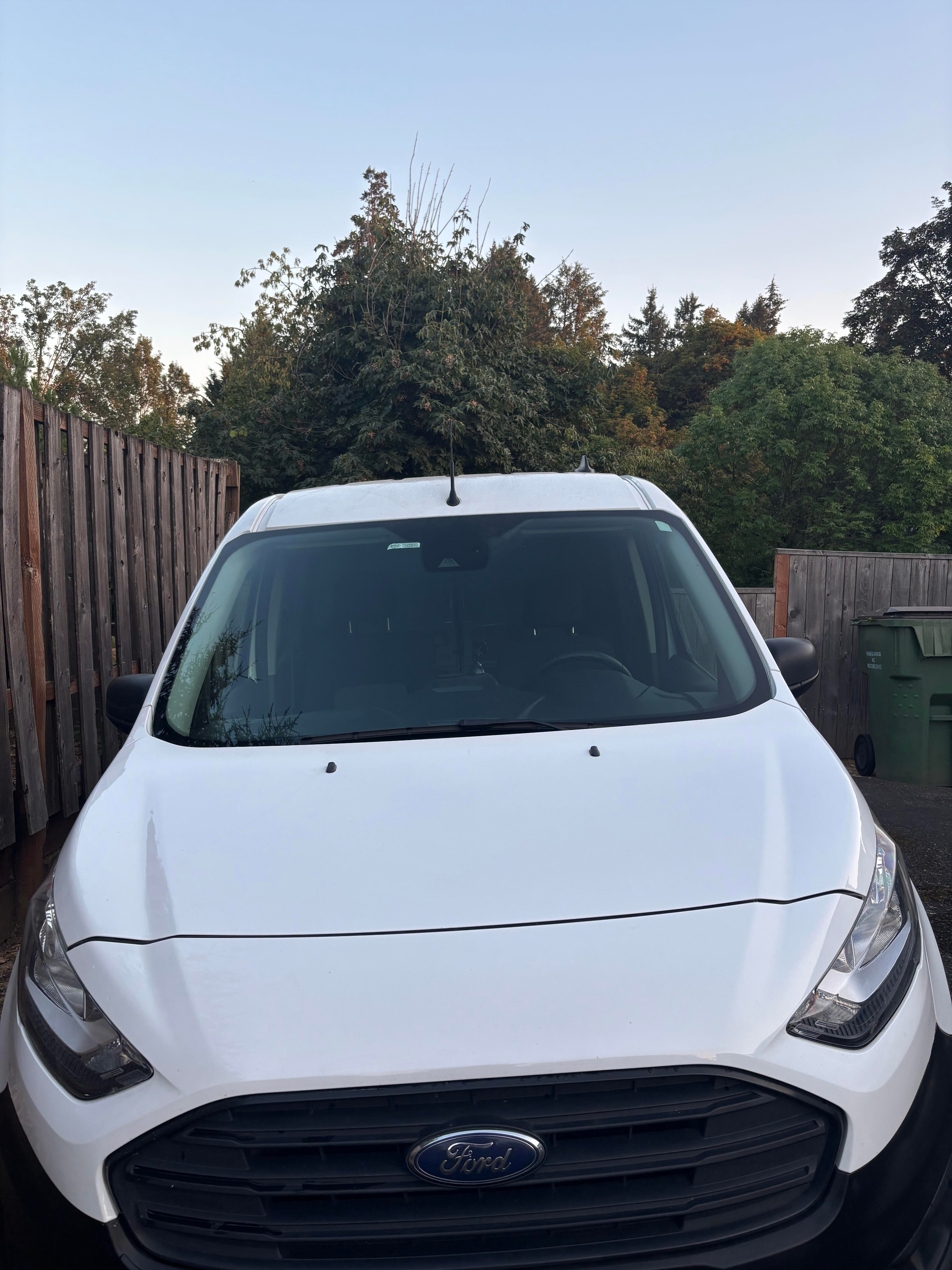 Used 2022 Ford Transit Connect XL FWD image 2