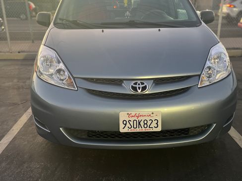 Used 2006 Toyota Sienna LE image 1