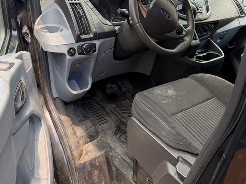 Used 2015 Ford Transit 250 130 Medium Roof RWD image 8