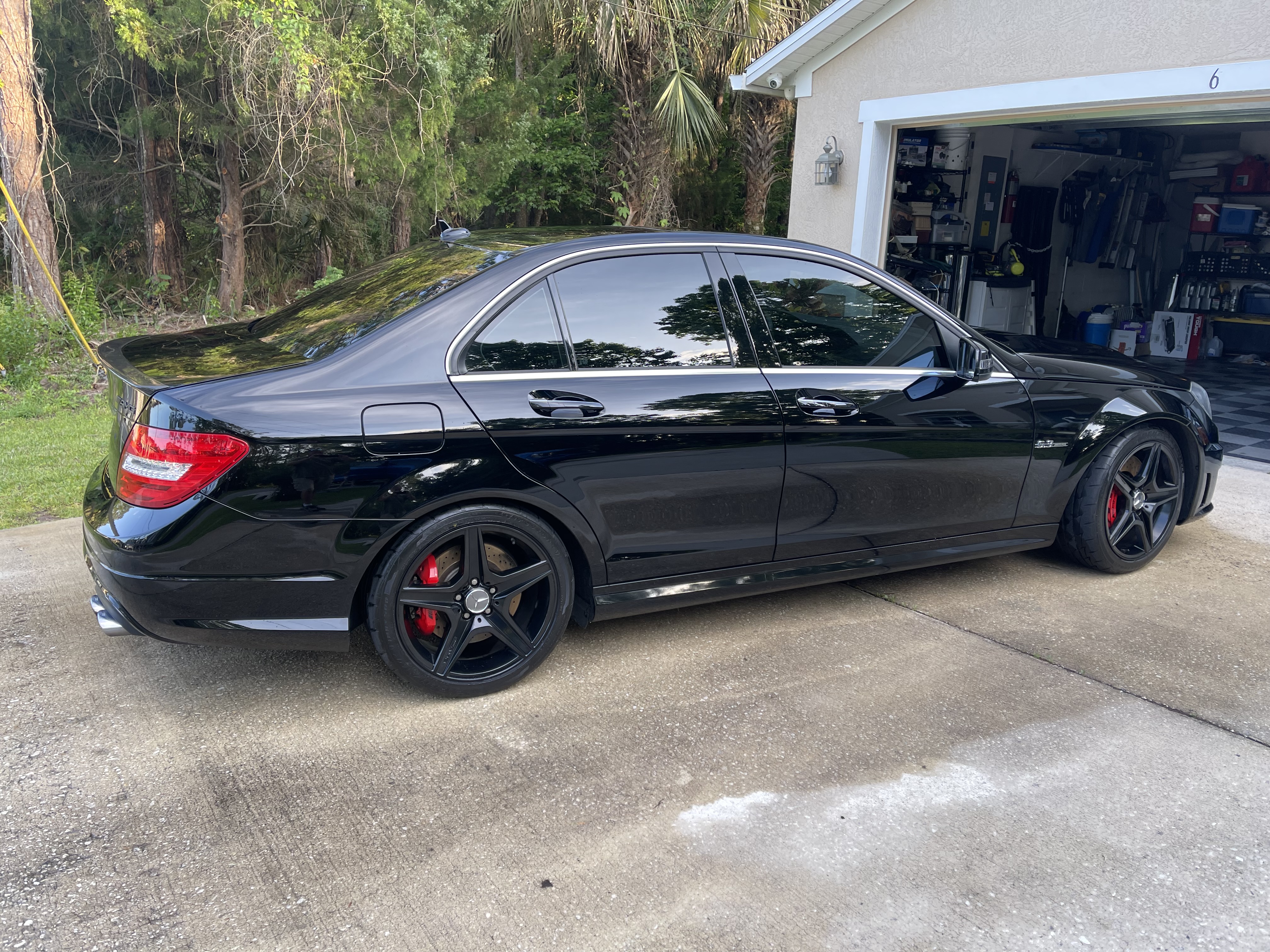 Used 2013 Mercedes-Benz C 63 AMG Sedan image 2