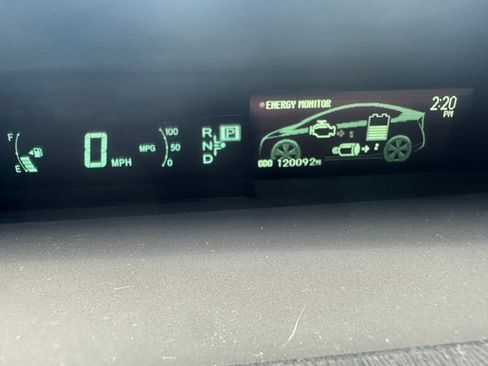 Used 2011 Toyota Prius Two FWD image 15