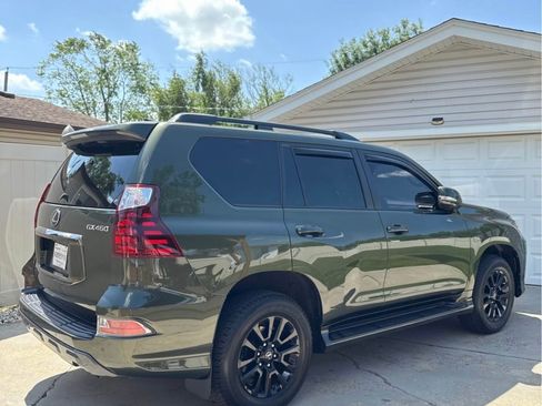 Used 2022 Lexus GX 460 image 2