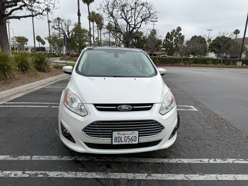 Used 2016 Ford C-MAX Energi SEL FWD image 1