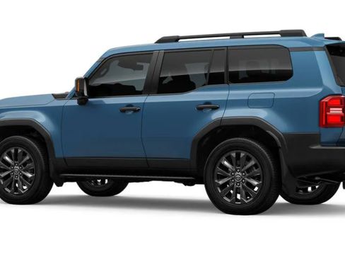 Used 2026 Toyota Land Cruiser image 9