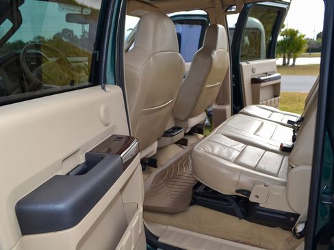 Used 2008 Ford F450 Lariat image 11