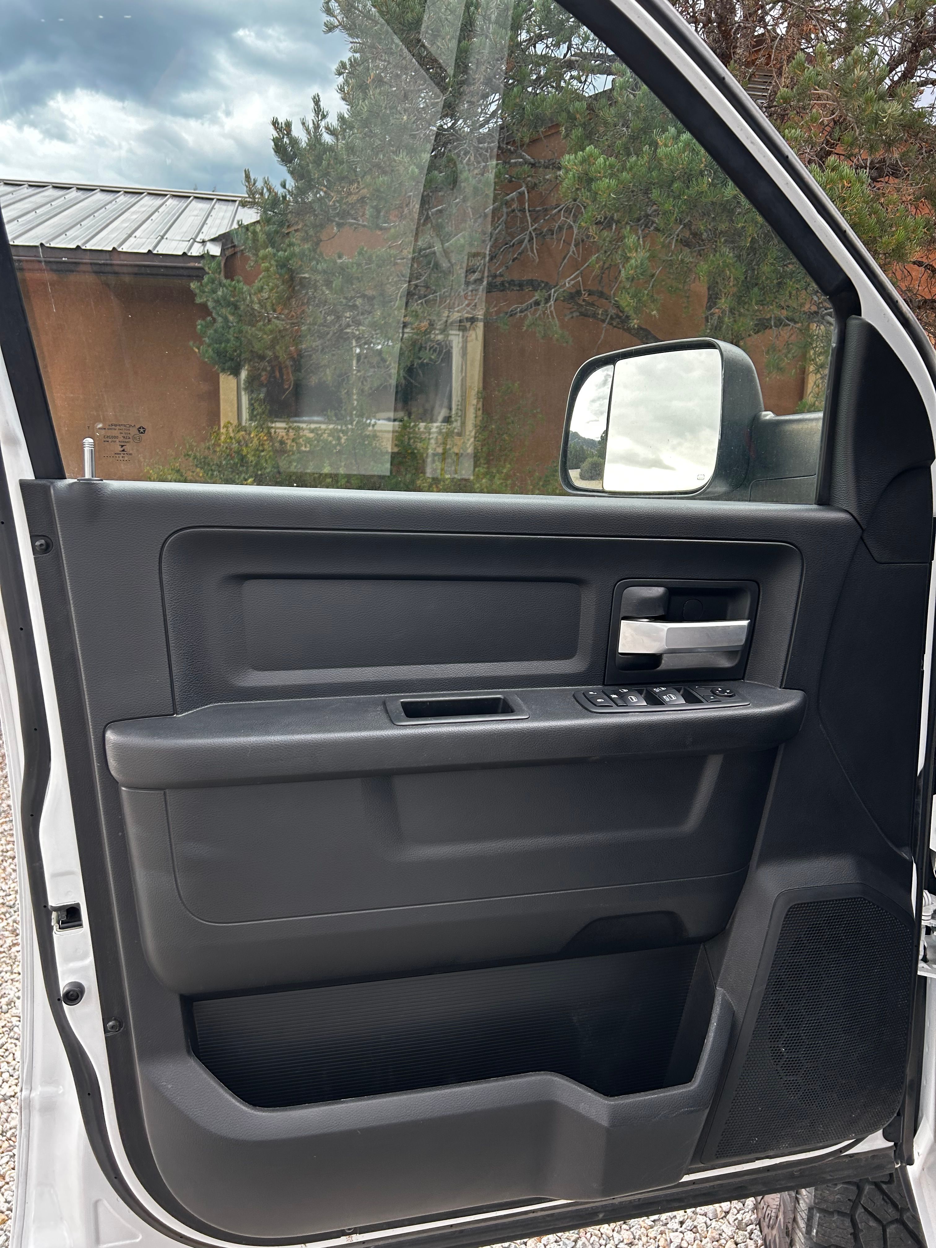 Used 2019 RAM 2500 Tradesman AWD/4WD image 17