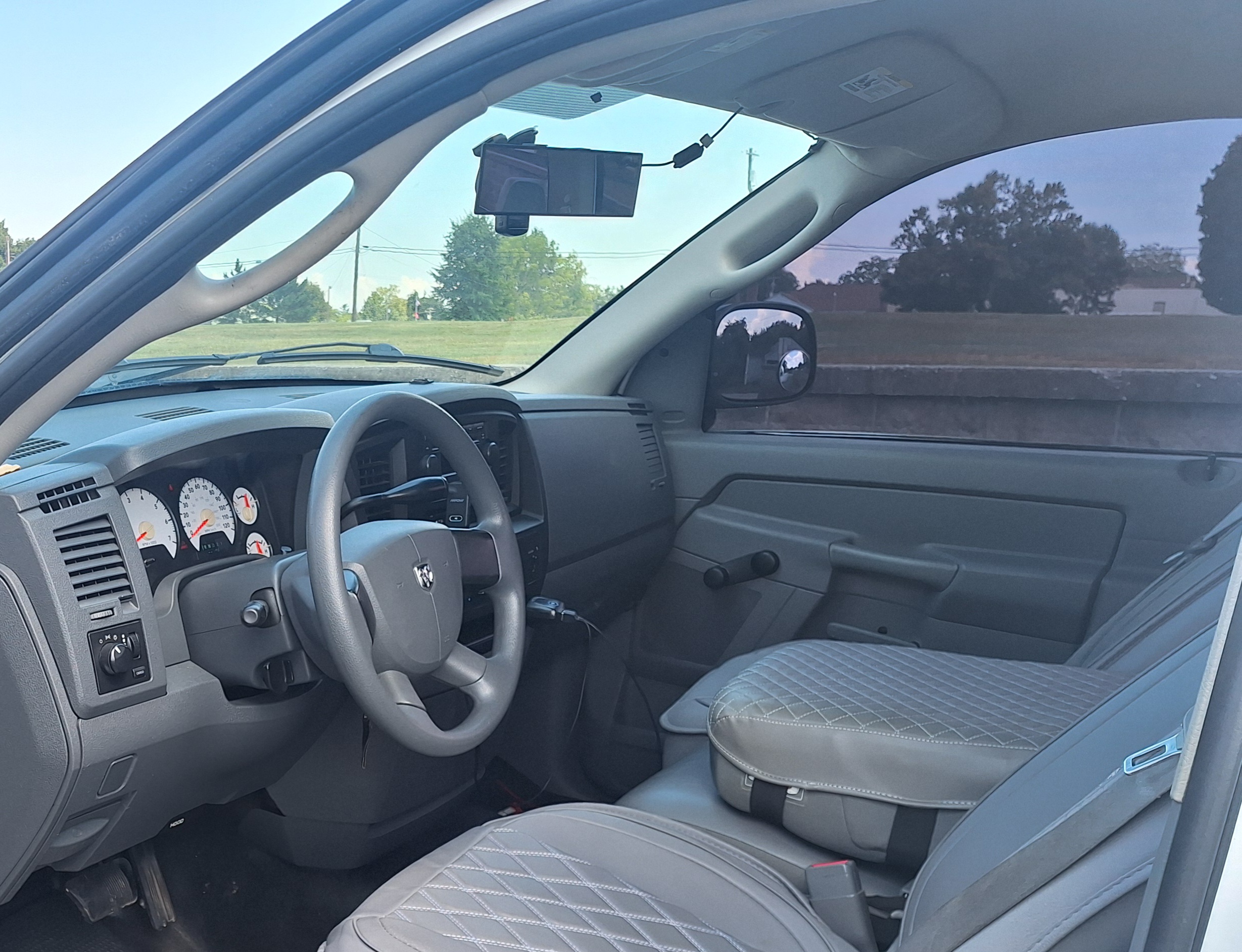 Used 2006 Dodge Ram 1500 Truck ST RWD image 11