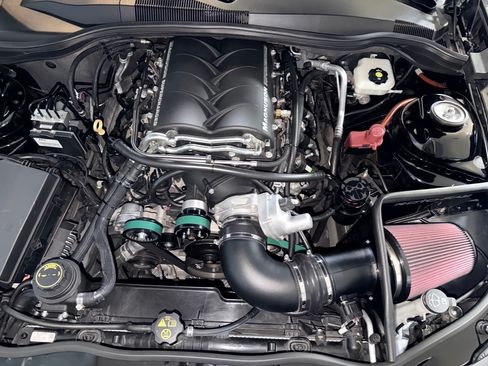 Used 2014 Chevrolet Camaro SS w/ RS Package RWD image 2