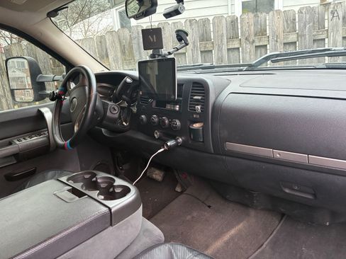 Used 2007 Chevrolet Silverado 1500 LT image 7