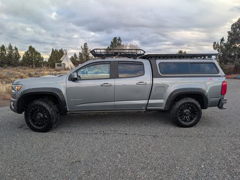 Used 2018 Chevrolet Colorado Z71 image 1