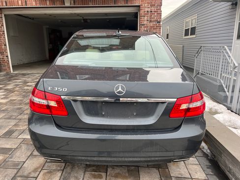 Used 2013 Mercedes-Benz E 350 Sedan image 13