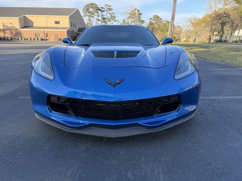 Used 2016 Chevrolet Corvette Z06 w/ 3LZ Preferred Equipment Group image 2