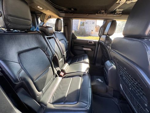 Used 2021 Ford Bronco First Edition image 11