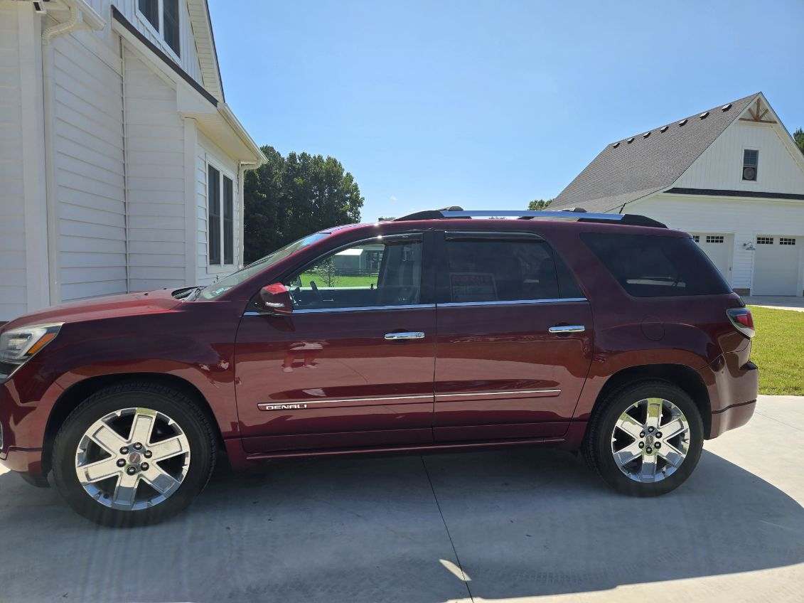 Used 2016 GMC Acadia Denali AWD/4WD image 9