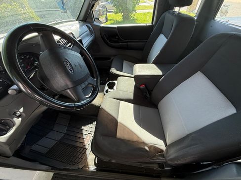 Used 2011 Ford Ranger XLT RWD image 2