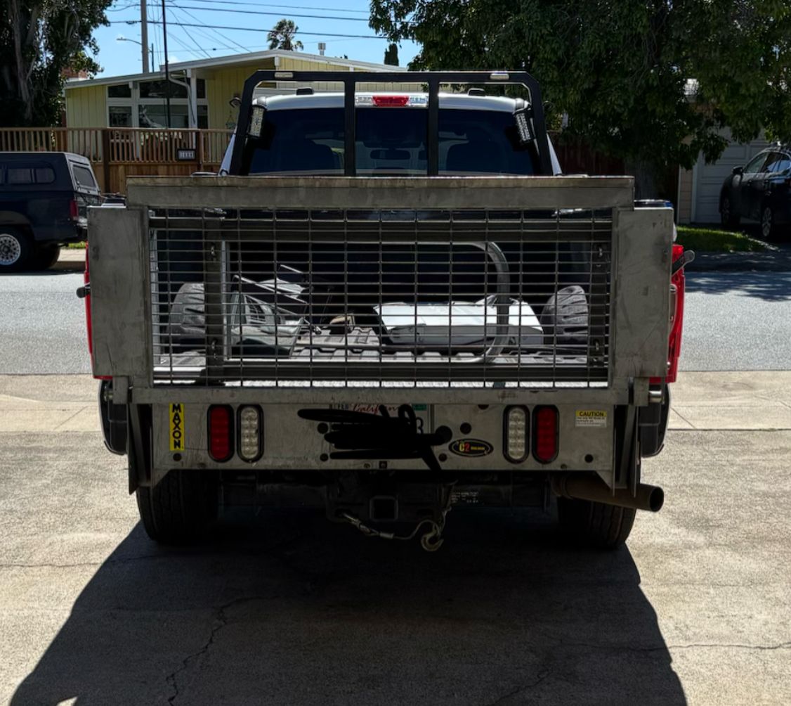 Used 2021 Ford F250 XL w/ Power Equipment Group RWD image 2
