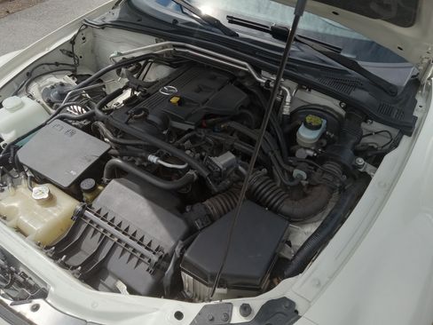 Used 2009 MAZDA MX-5 Miata Grand Touring image 23