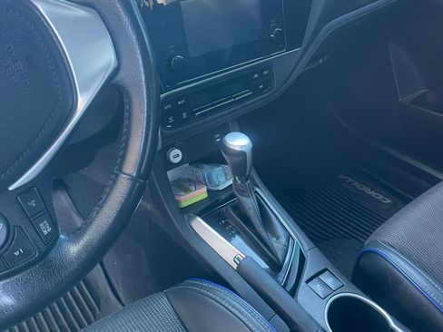 Used 2019 Toyota Corolla SE image 10
