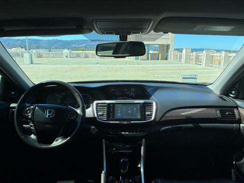 Used 2016 Honda Accord EX-L image 13