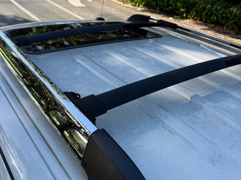 Used 2010 Ford Explorer Sport Trac Limited image 10