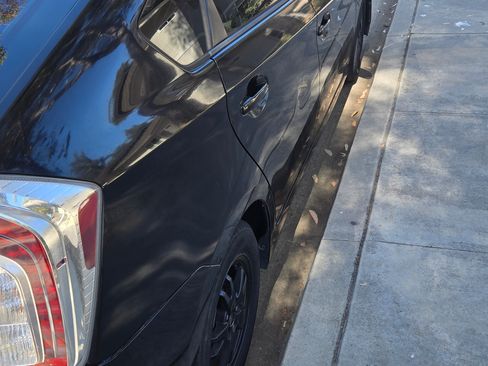 Used 2013 Toyota Prius Two FWD image 5