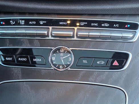 Used 2019 Mercedes-Benz E 450 4MATIC Sedan image 27