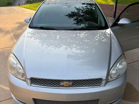 Used 2012 Chevrolet Impala LS FWD image 4
