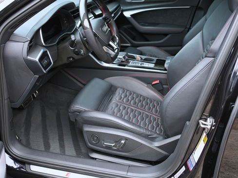 Used 2021 Audi RS 6 image 22