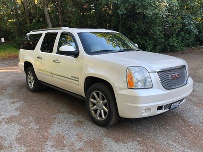 Used 2011 GMC Yukon XL Denali