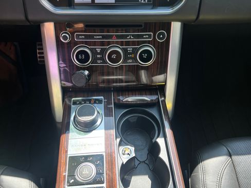 Used 2015 Land Rover Range Rover Supercharged AWD/4WD image 11