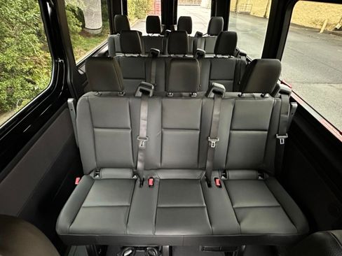 Used 2024 Mercedes-Benz Sprinter 2500 image 10