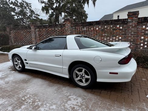 Used 2000 Pontiac Firebird Formula image 9