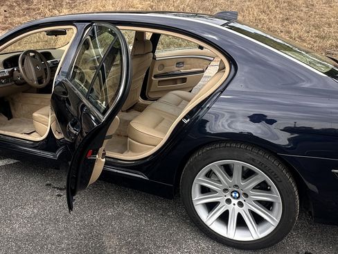 Used 2006 BMW 750Li RWD image 9