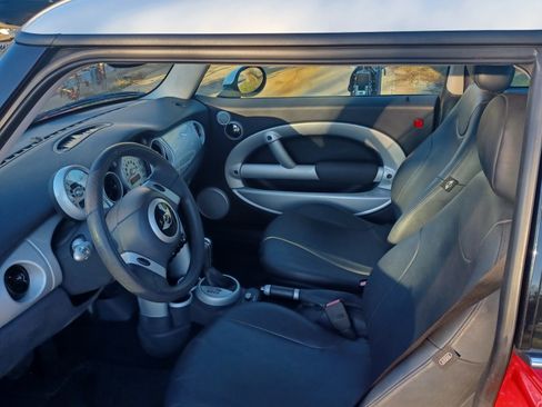 Used 2003 MINI Cooper Hardtop image 8