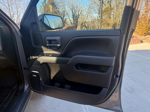 Used 2017 GMC Sierra 1500 SLT image 11