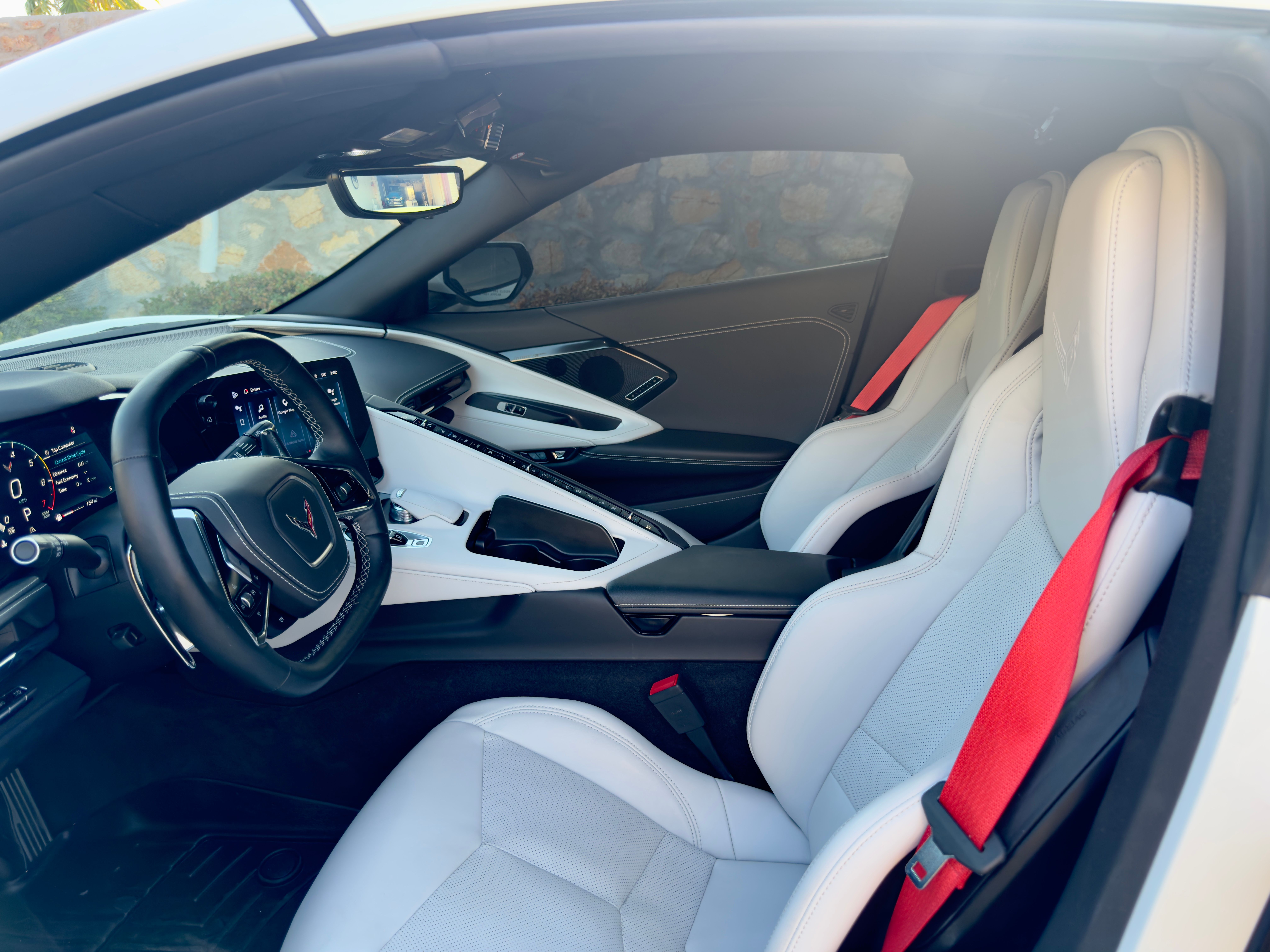 Used 2025 Chevrolet Corvette Stingray Preferred Cpe w/ Z51 Performance Package RWD image 6