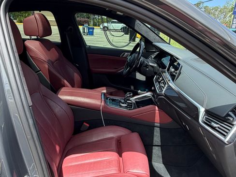 Used 2022 BMW X6 M50i w/ Executive Package AWD/4WD image 10