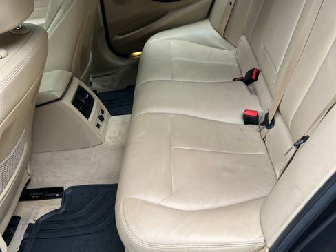 Used 2013 BMW 335i xDrive Sedan image 12