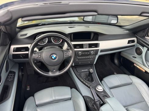 Used 2008 BMW M3 Convertible image 9